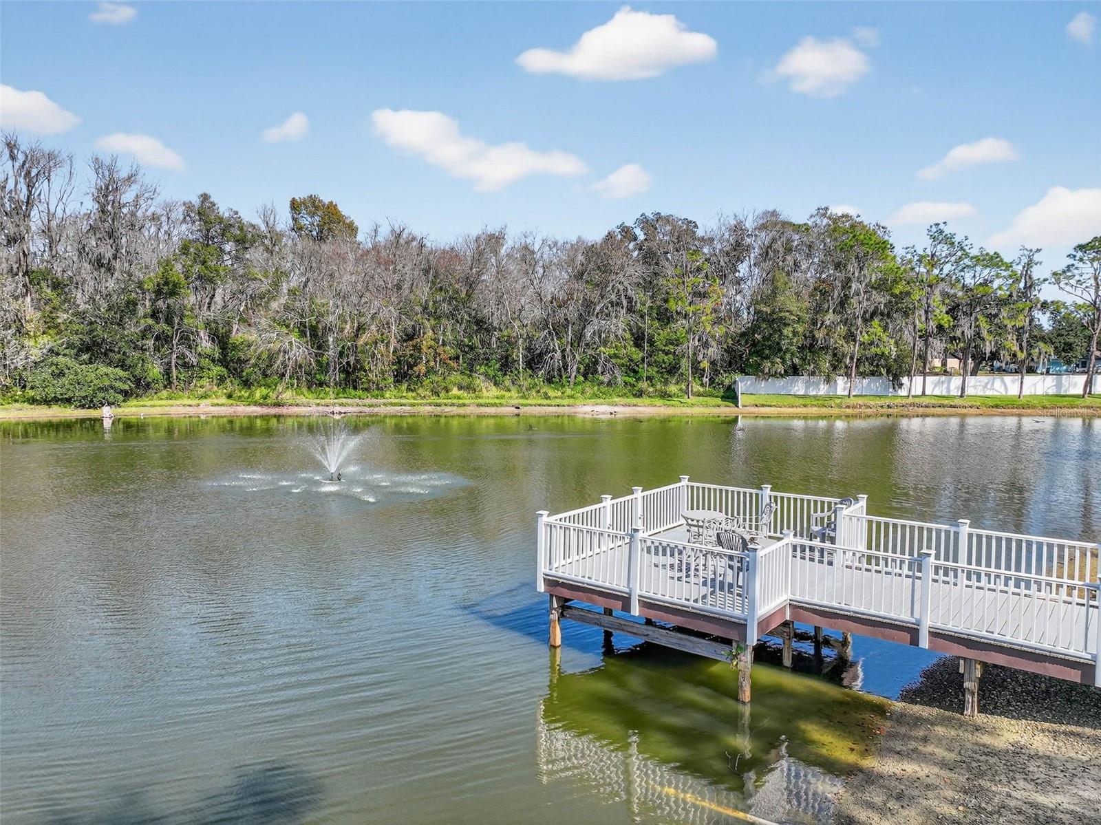 COLONNADES PH 03 - Residential