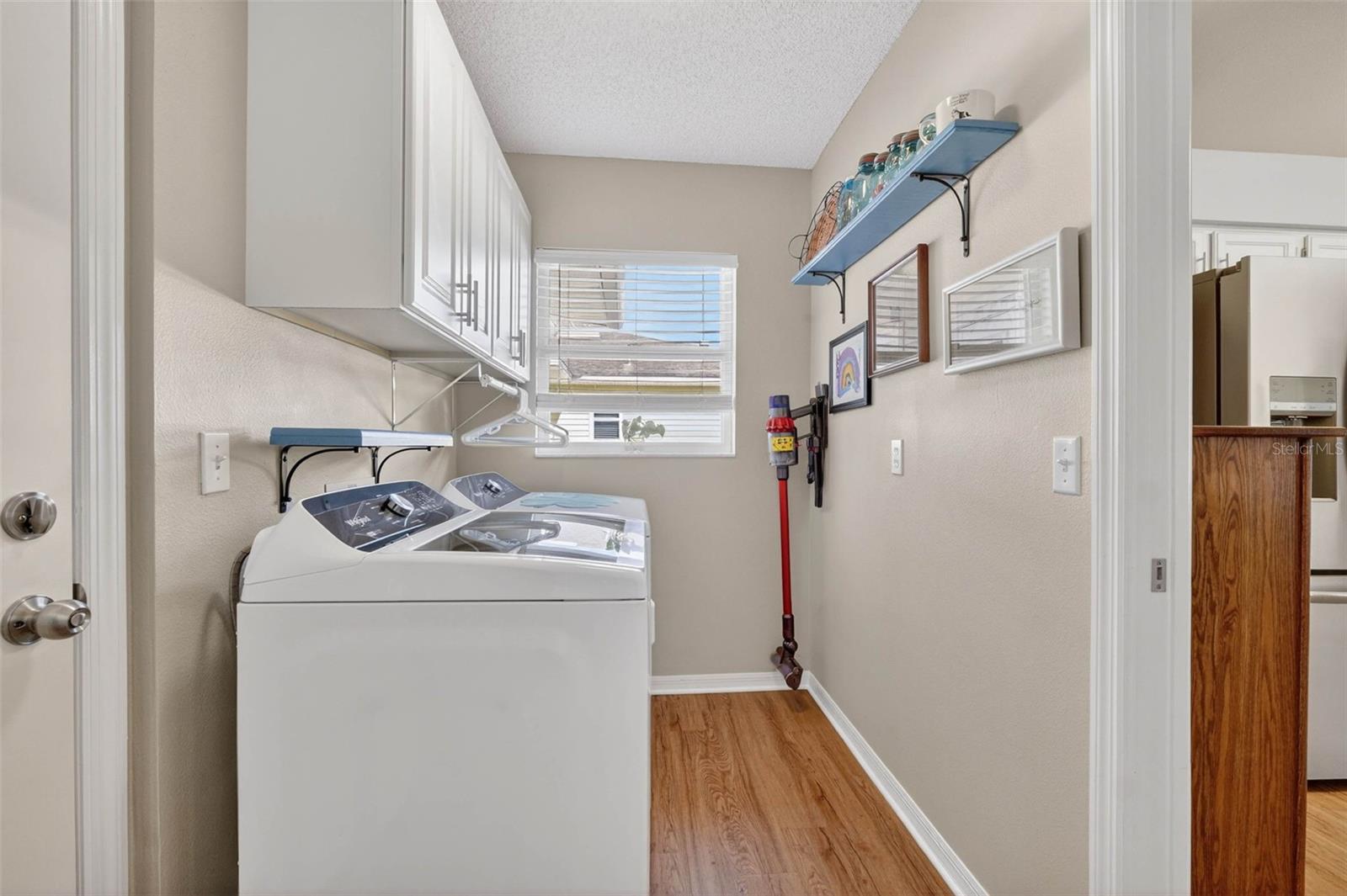 COLONNADES PH 03 - Residential