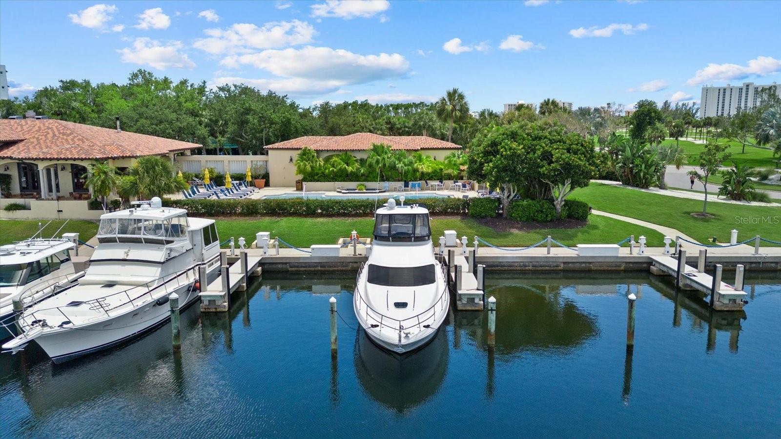 2600 HARBOURSIDE DRIVE H06