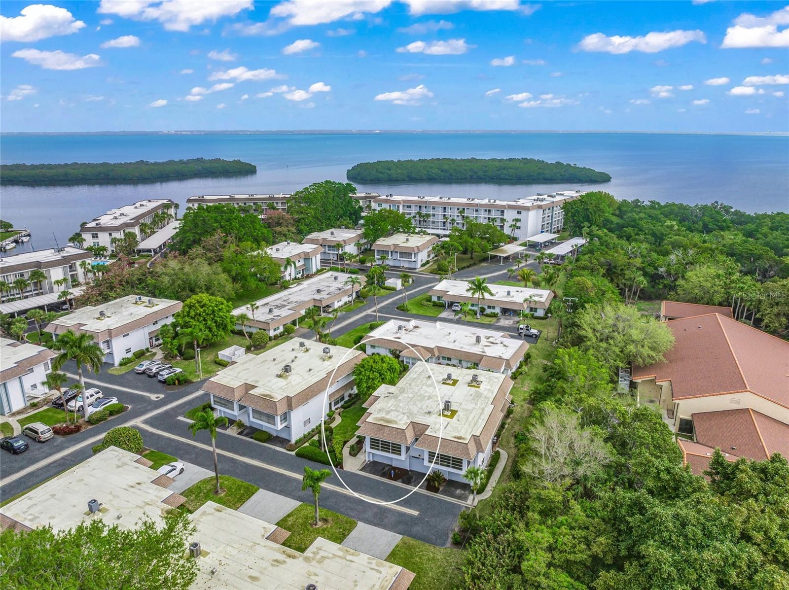 SUTTON PLACE - Residential