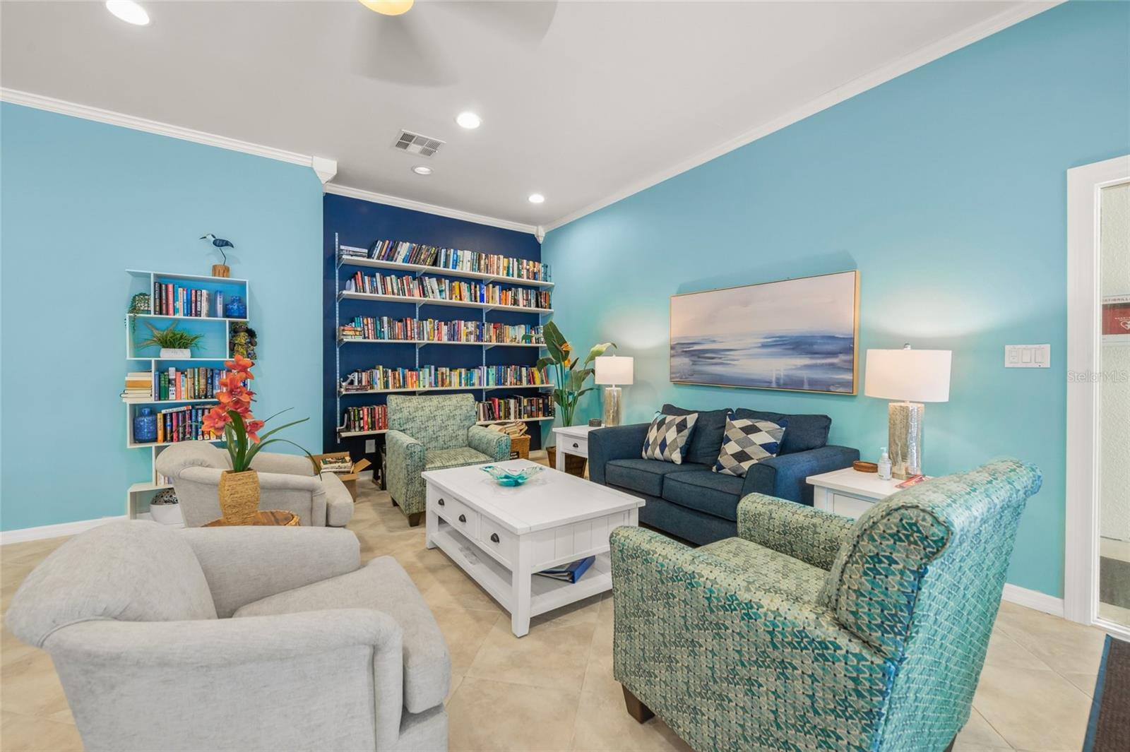 SUTTON PLACE - Residential