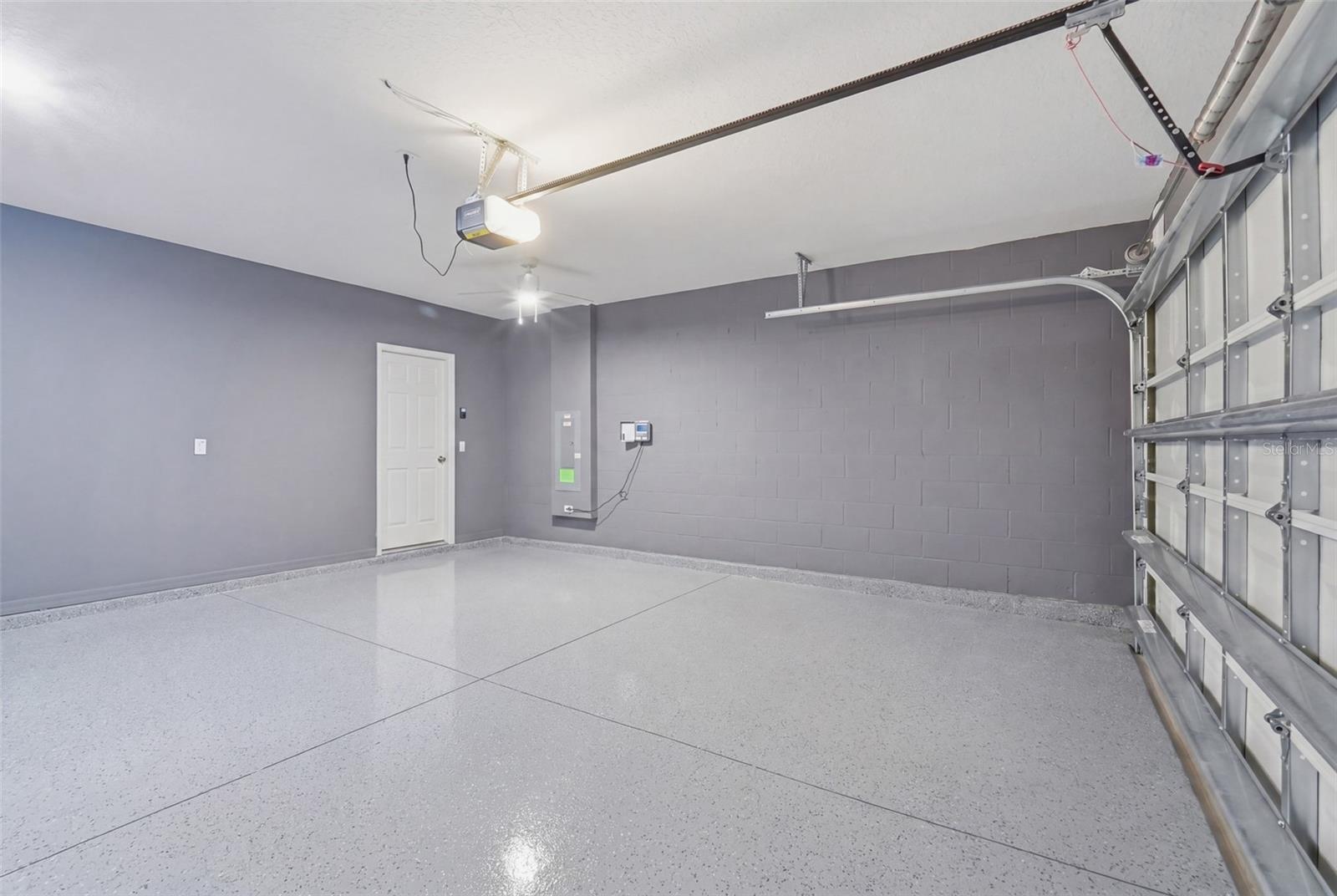 LAWSON DUNES SUB - Residential Lease