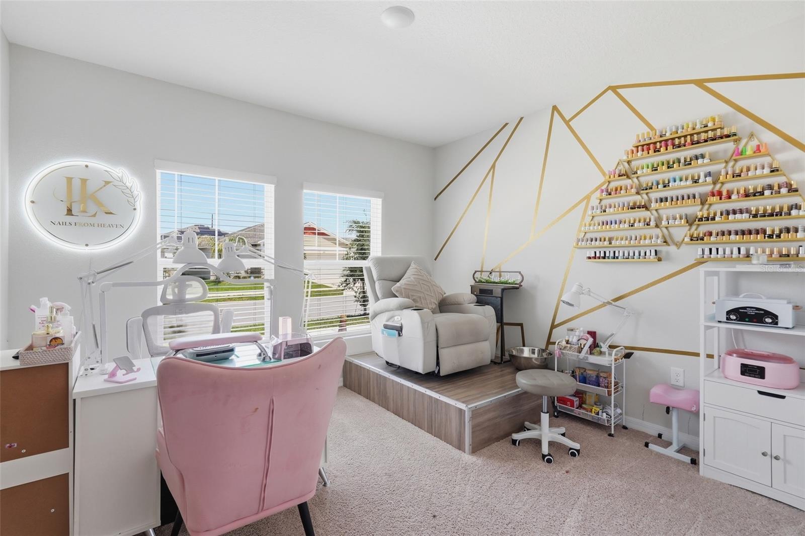 LAWSON DUNES SUB - Residential Lease