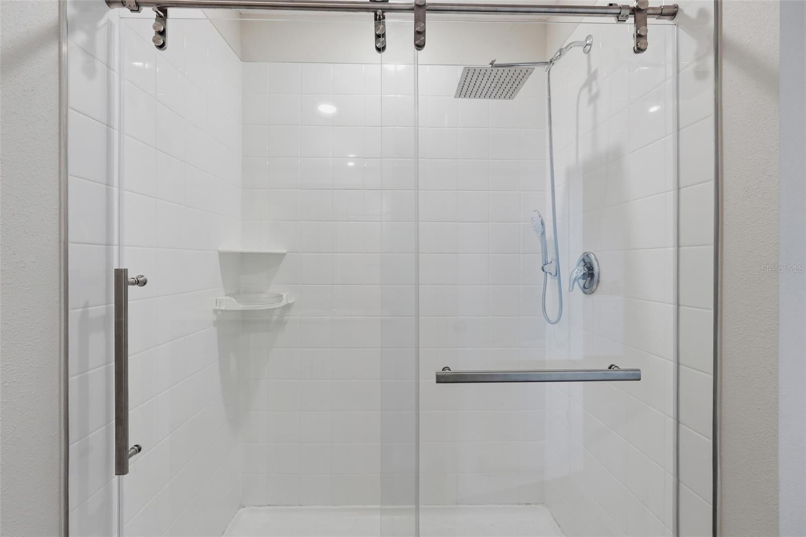 LAWSON DUNES SUB - Residential Lease