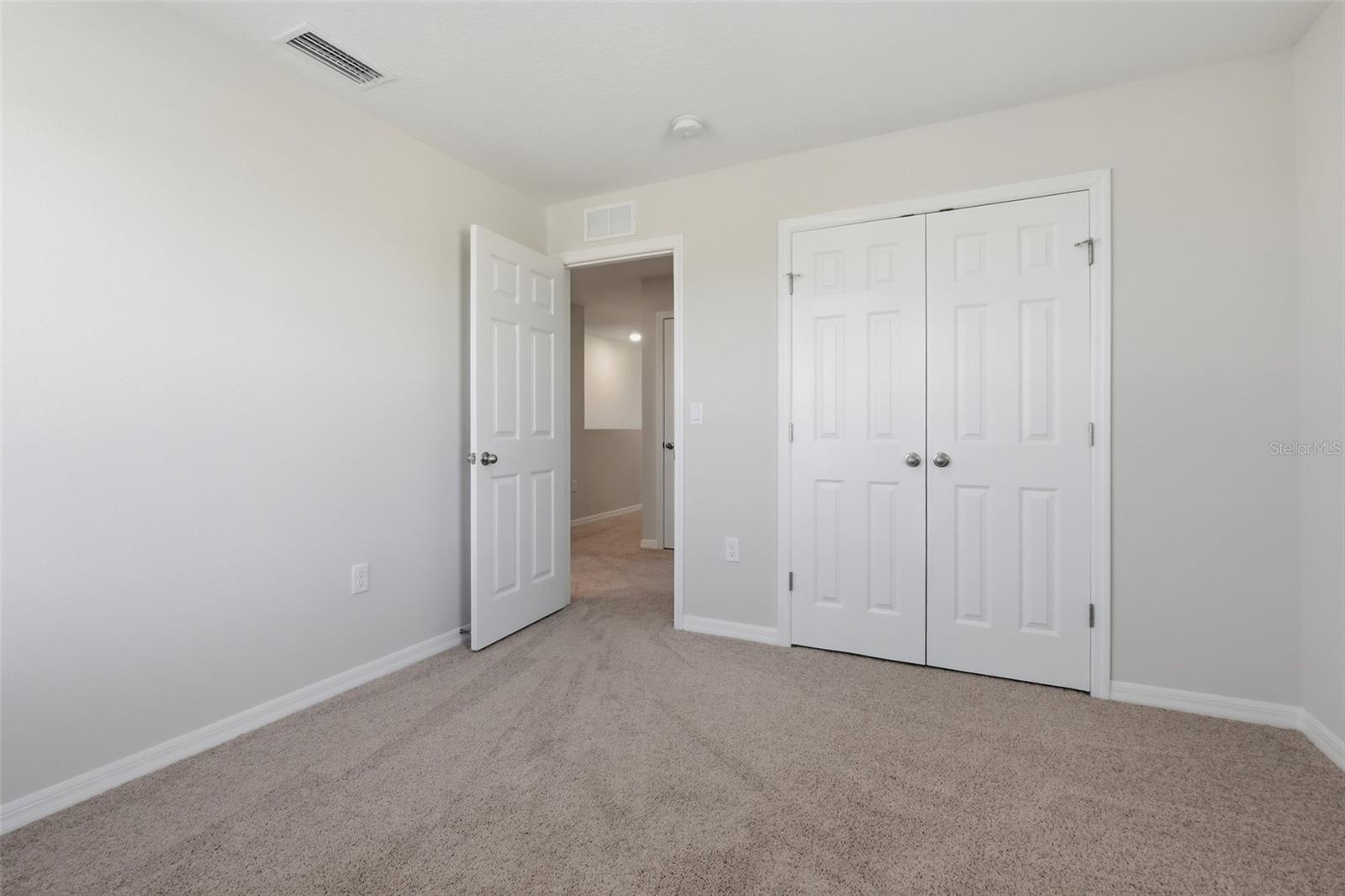 LAWSON DUNES SUB - Residential Lease