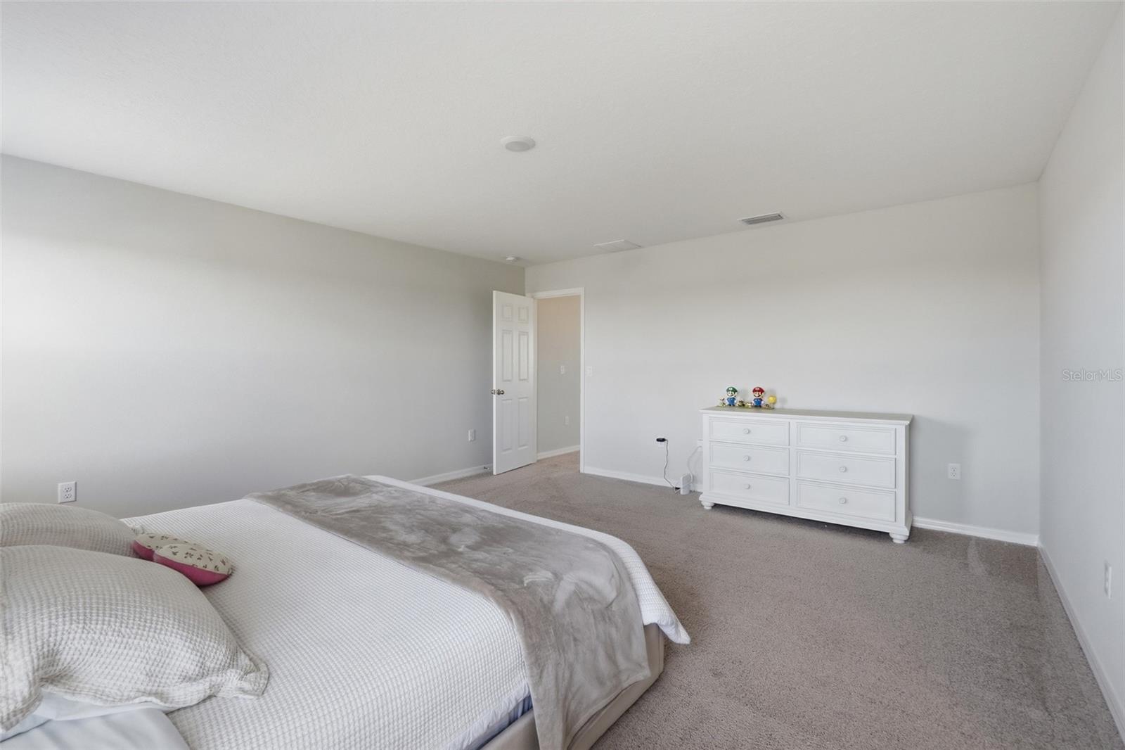 LAWSON DUNES SUB - Residential Lease