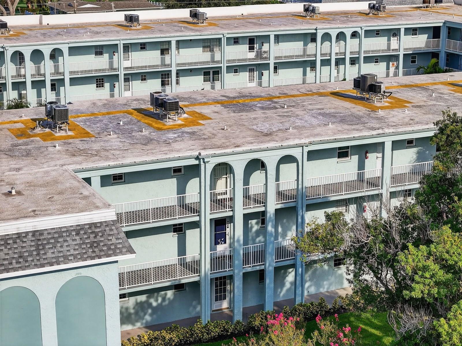 BELLEAIR FOREST - Residential