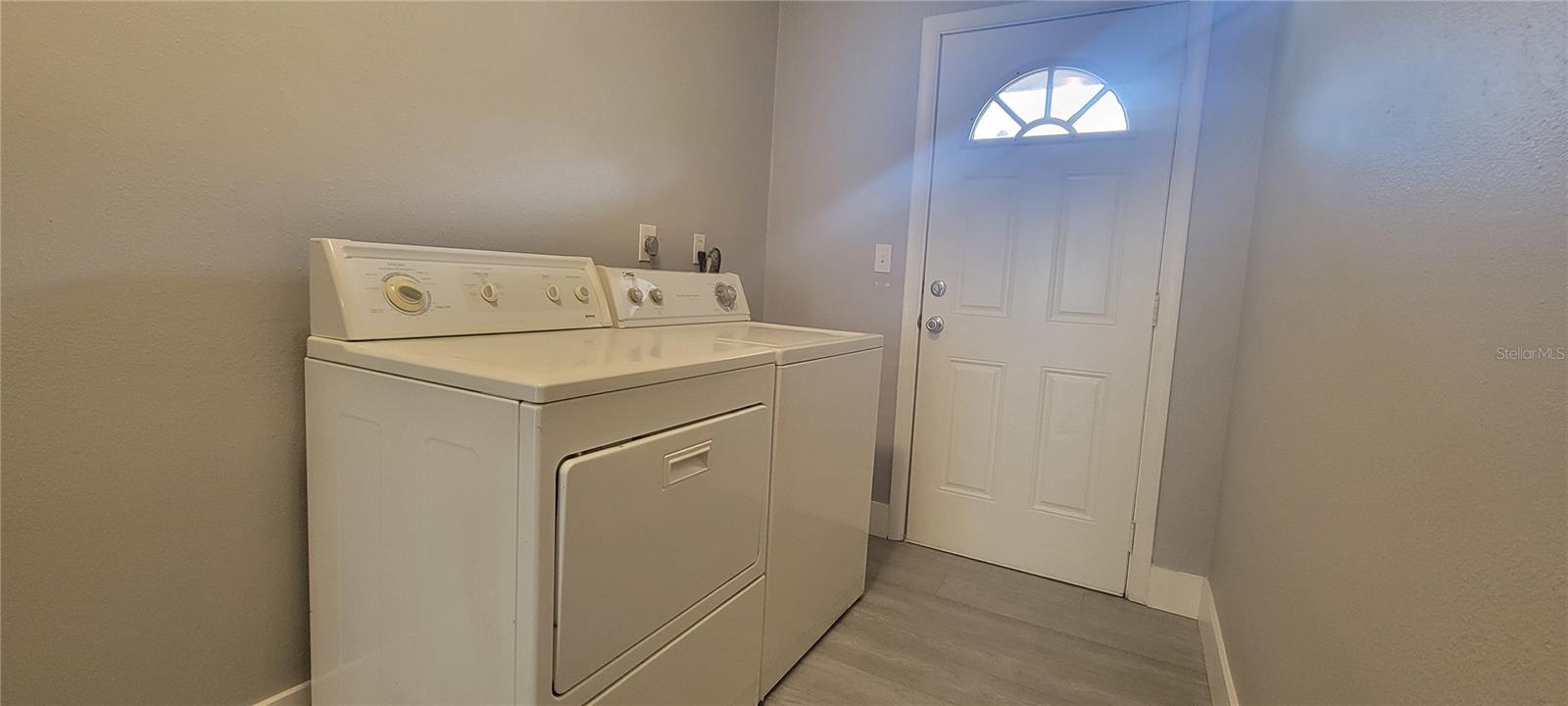 WEST PORT - Residential Income