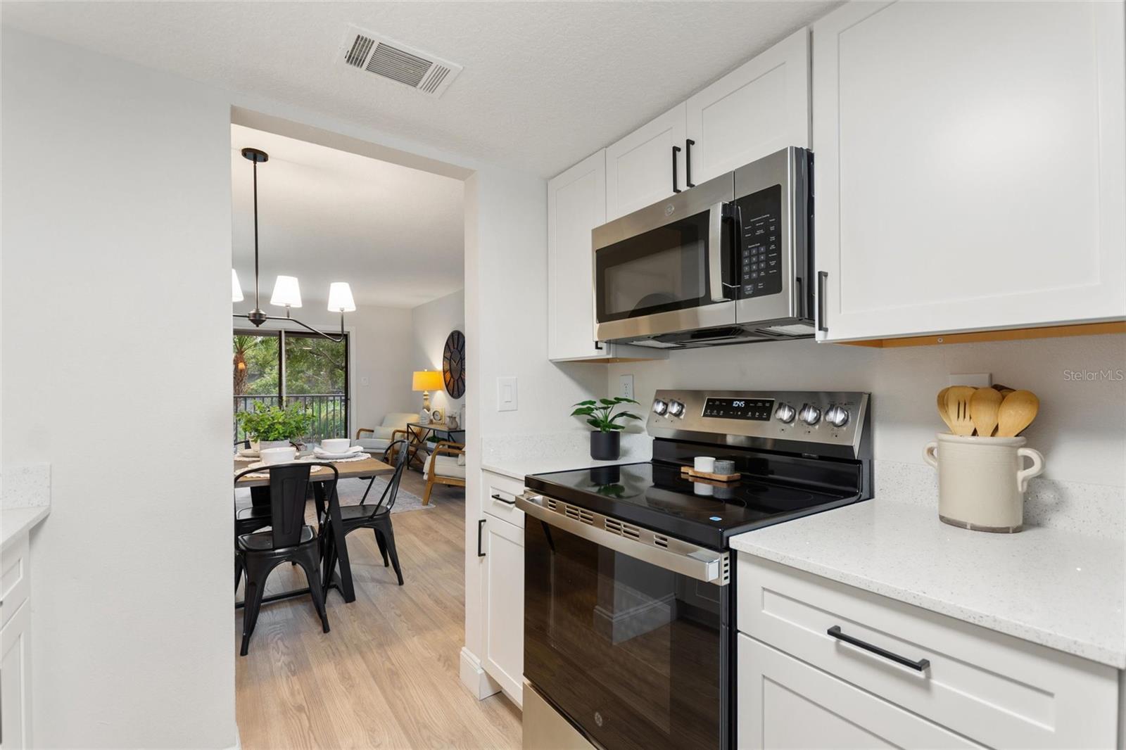 SANDALWOOD THE CONDO - Residential