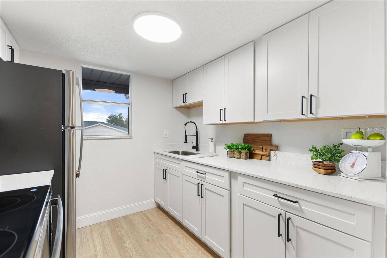 SANDALWOOD THE CONDO - Residential