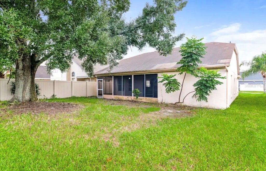 Photo of 12535 Newfield Drive, Orlando, FL 32837 (MLS # TB8548740)