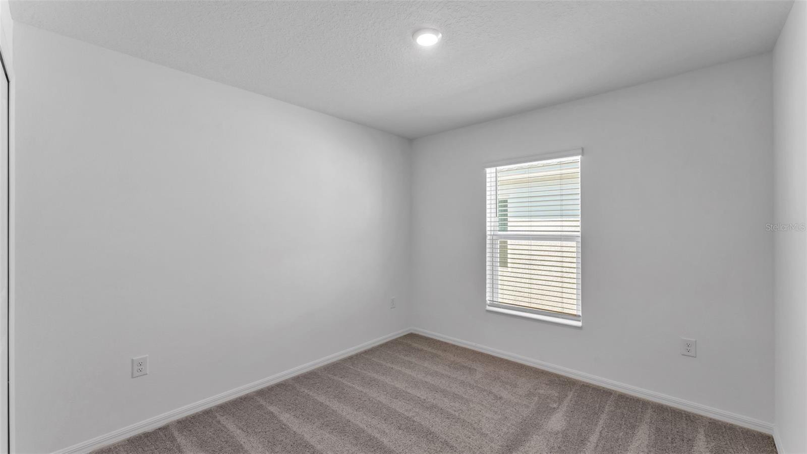 RESERVE AT FOREST LAKE - PHASE 1 - Residential Lease