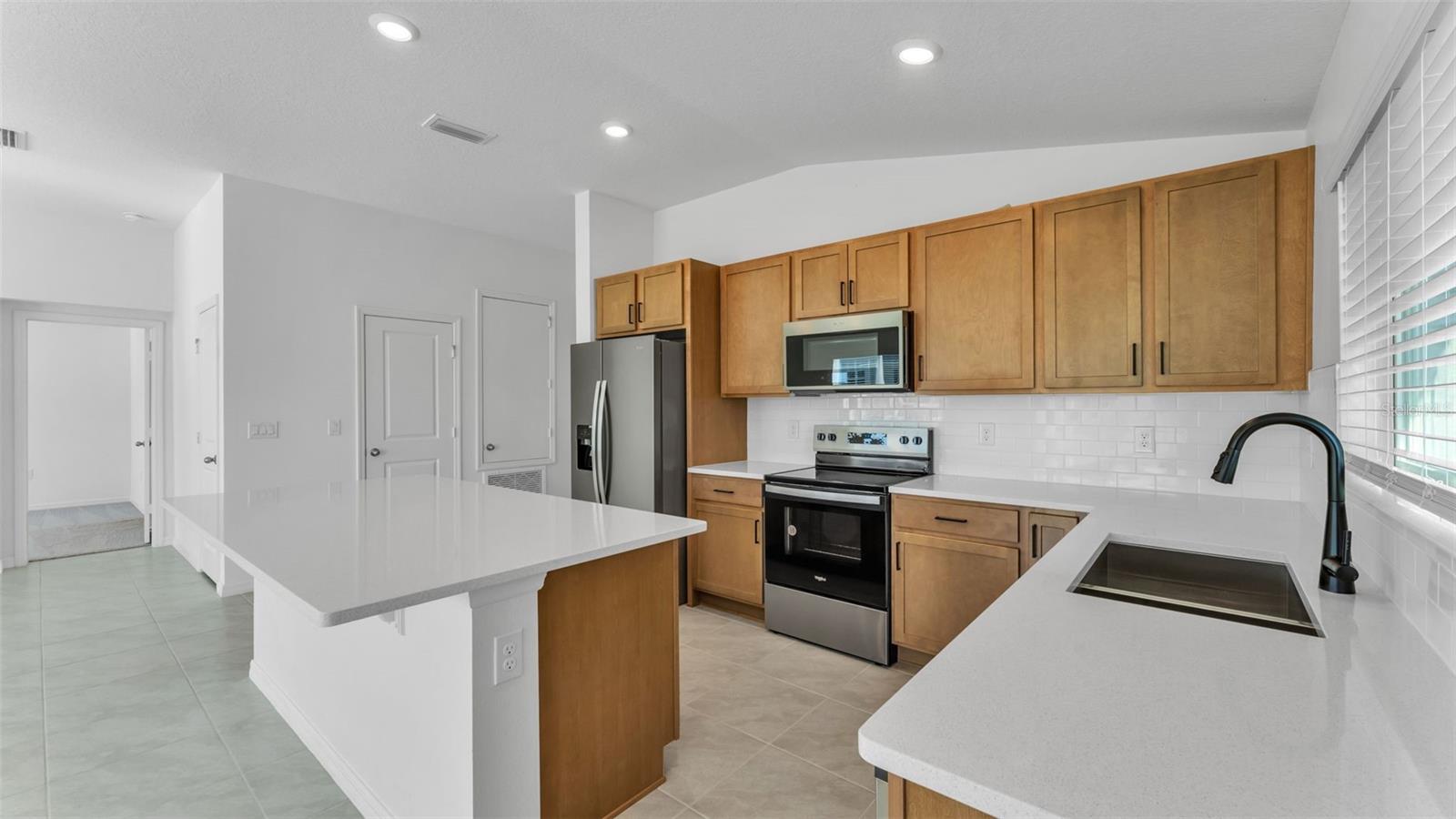 RESERVE AT FOREST LAKE - PHASE 1 - Residential Lease