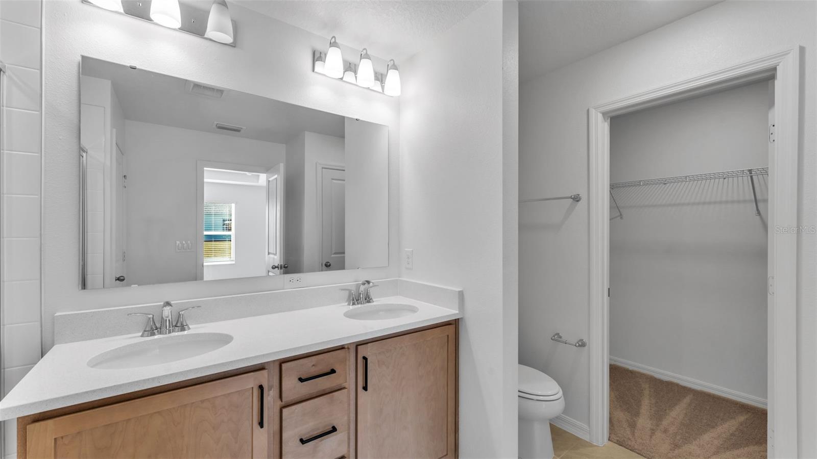 RESERVE AT FOREST LAKE - PHASE 1 - Residential Lease