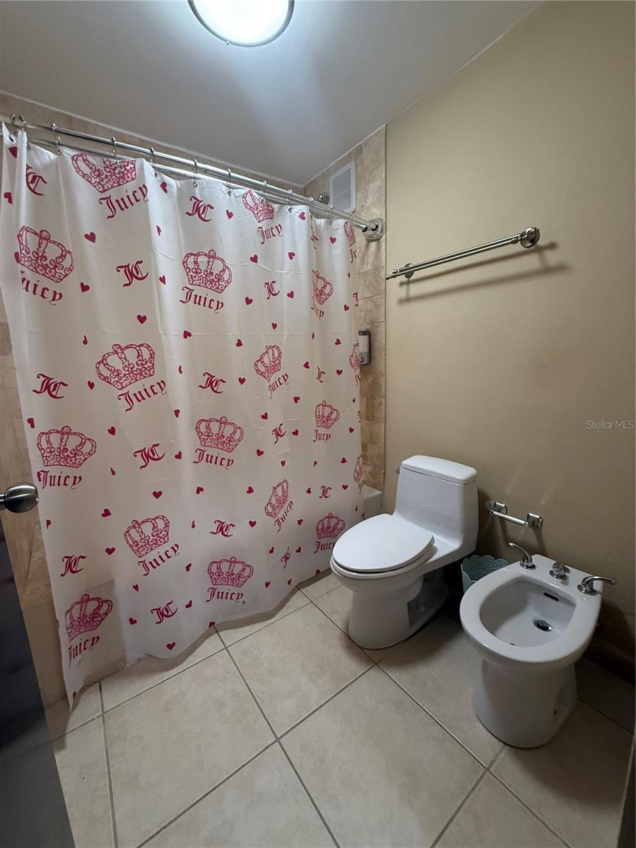 ALTOS DE ESCORIAL - Residential