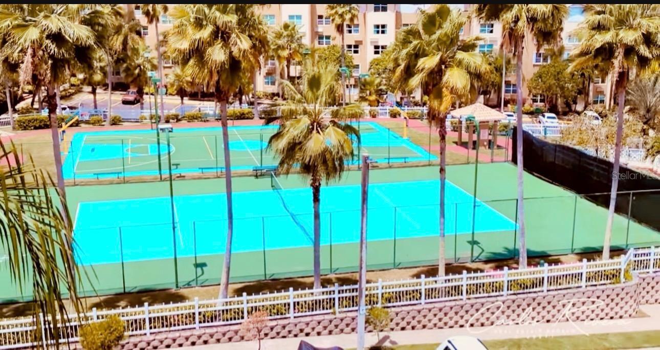 ALTOS DE ESCORIAL - Residential