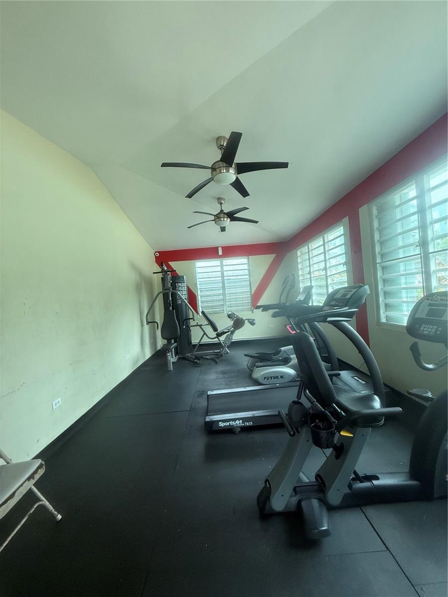 ALTOS DE ESCORIAL - Residential