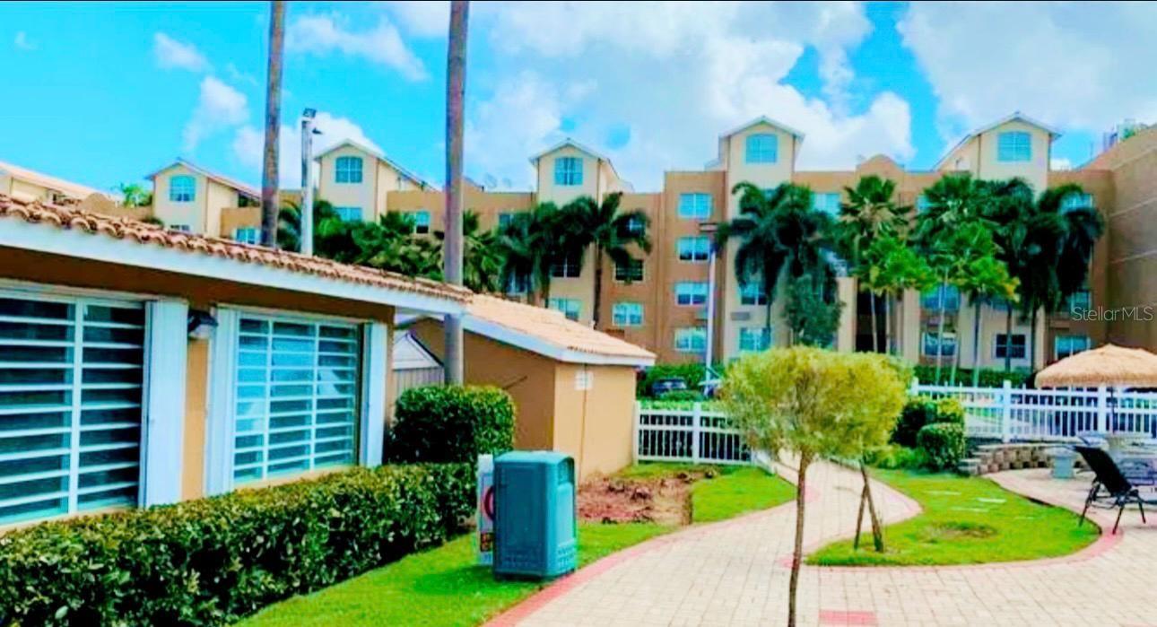 ALTOS DE ESCORIAL - Residential