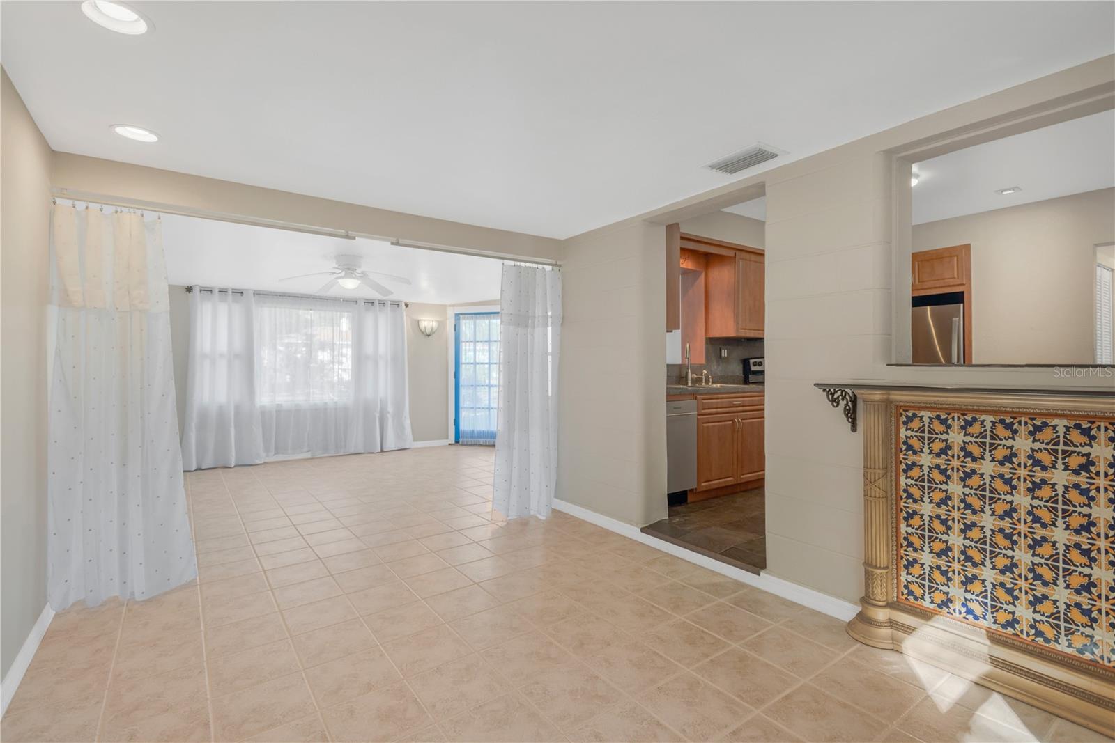 BAYHILL ESTATES - Residential