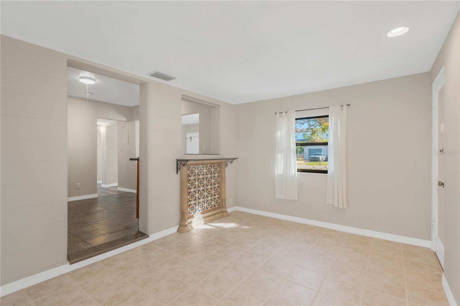 BAYHILL ESTATES - Residential