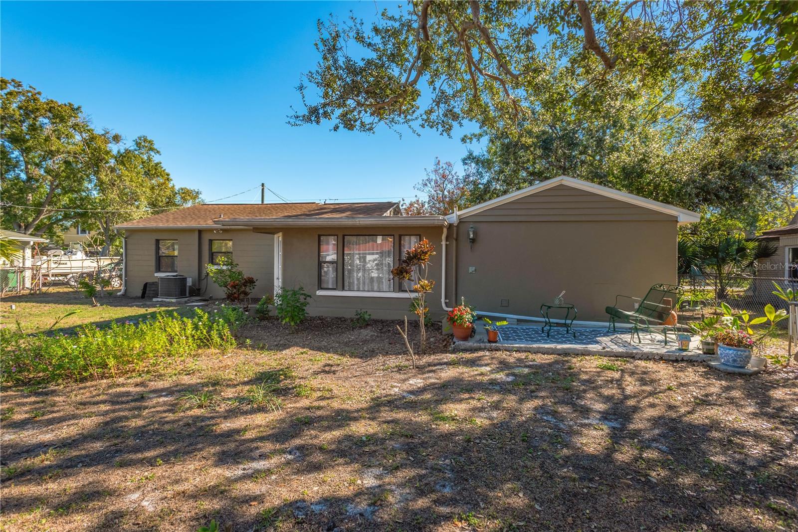 BAYHILL ESTATES - Residential