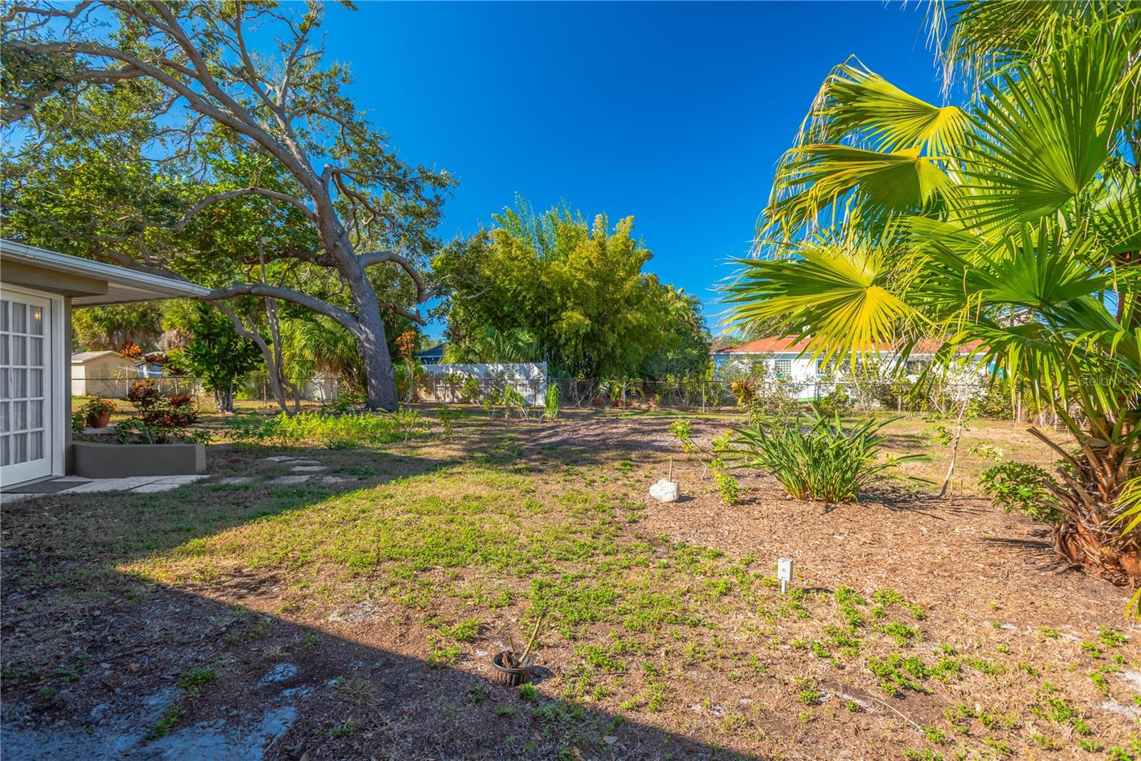 BAYHILL ESTATES - Residential