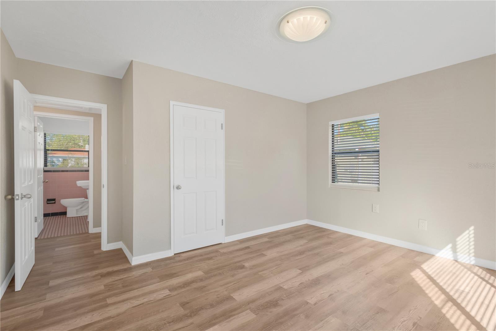 BAYHILL ESTATES - Residential