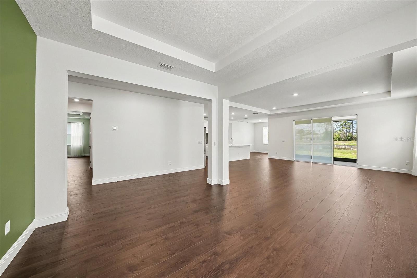 WILLOW RESERVE - Residential
