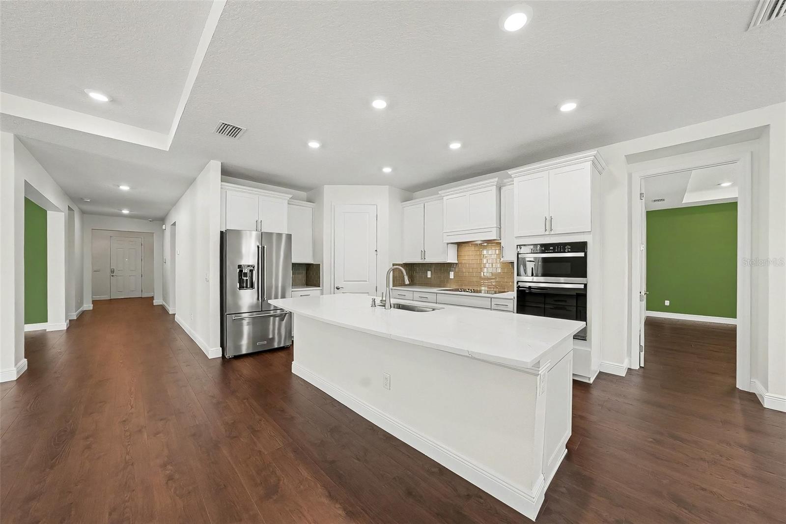 WILLOW RESERVE - Residential