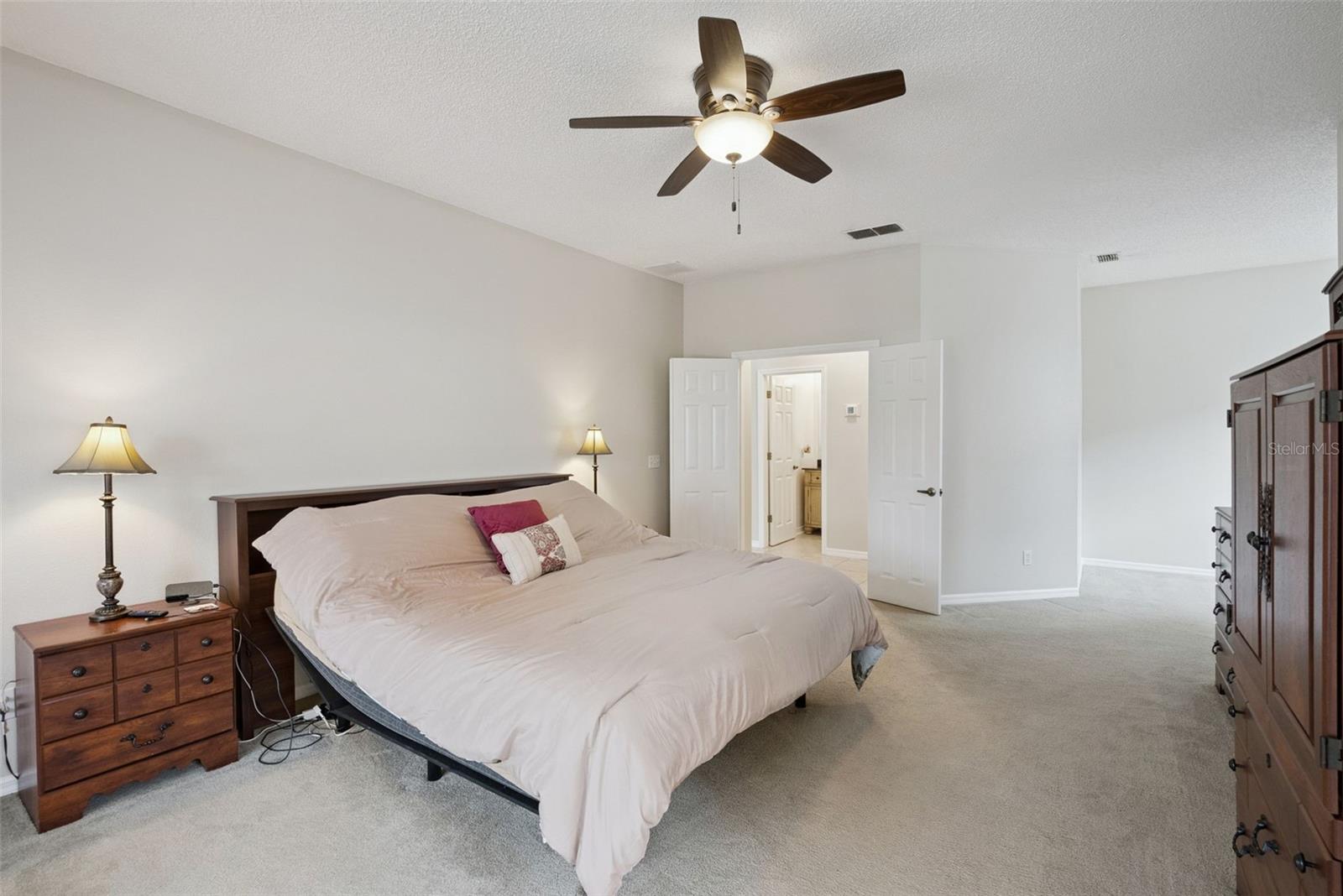 VILLAGES AT KINGSBRIDGE WEST TR C-1 - Residential