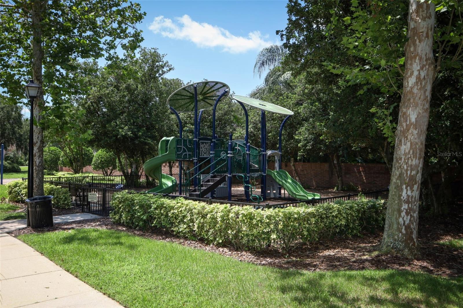 VILLAGES AT KINGSBRIDGE WEST TR C-1 - Residential