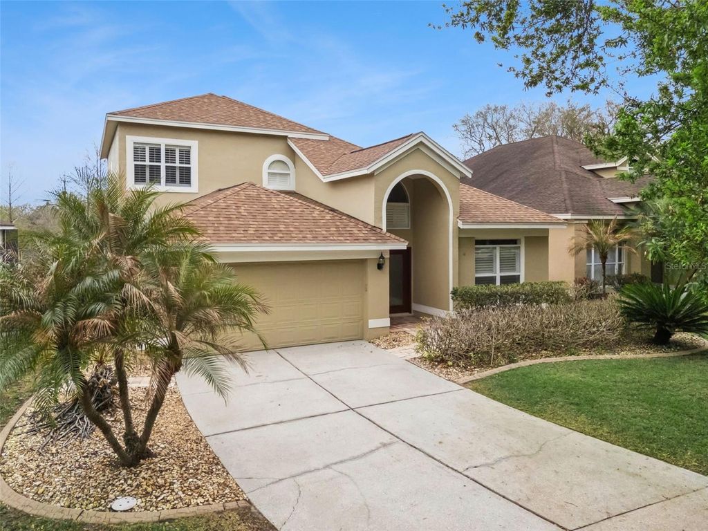 Photo of 981 N Lake Claire Circle, Oviedo, FL 32765 (MLS # O6386476)