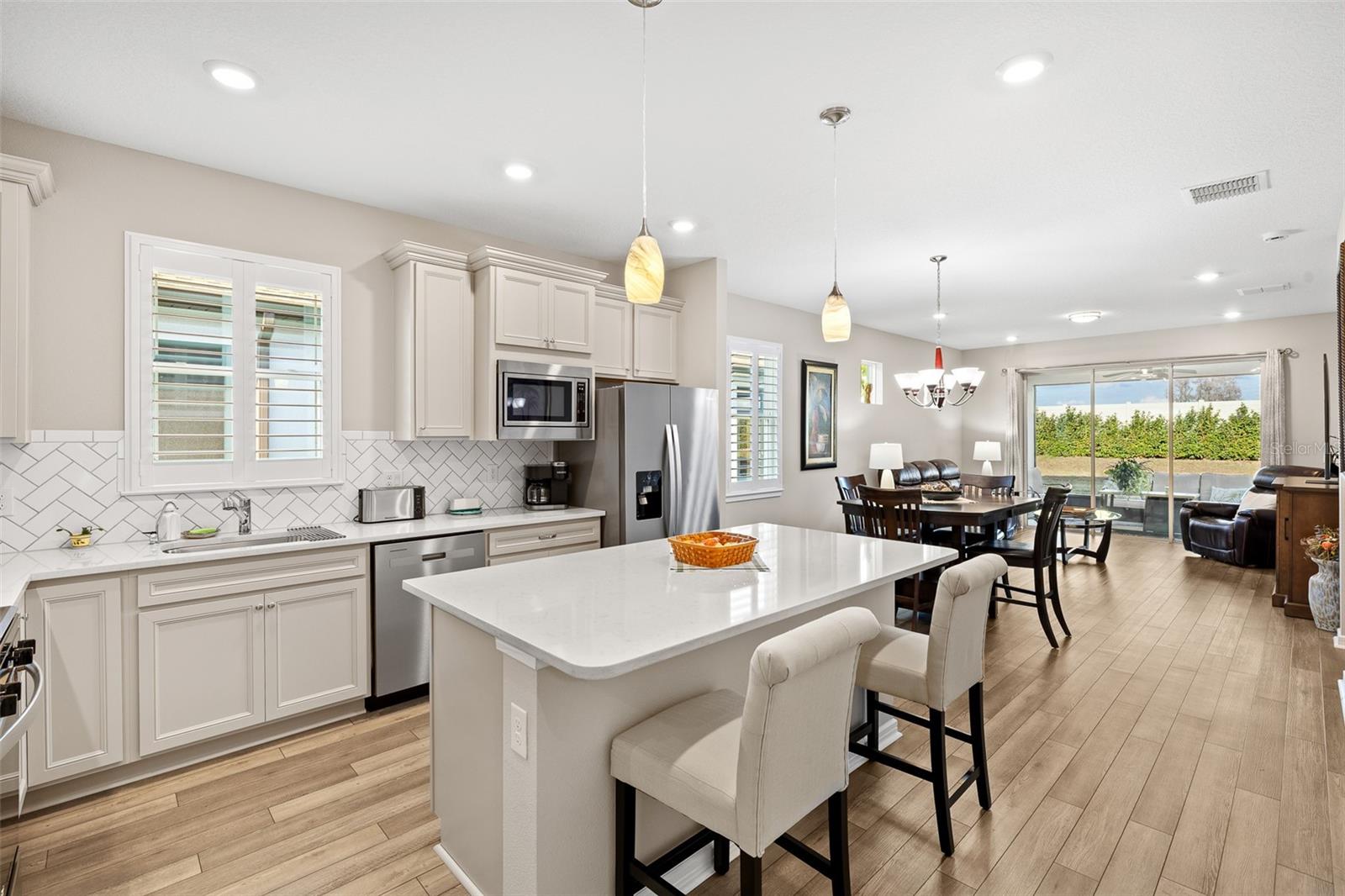 DEL WEBB BEXLEY - Residential Lease