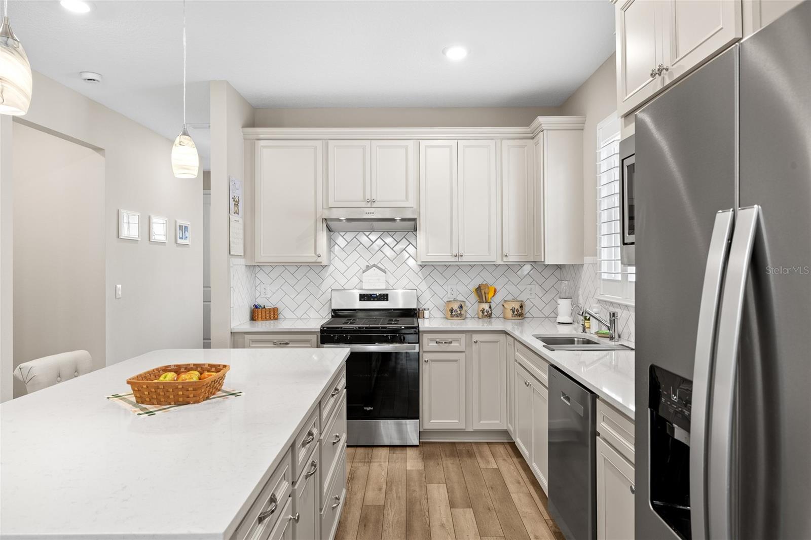 DEL WEBB BEXLEY - Residential Lease