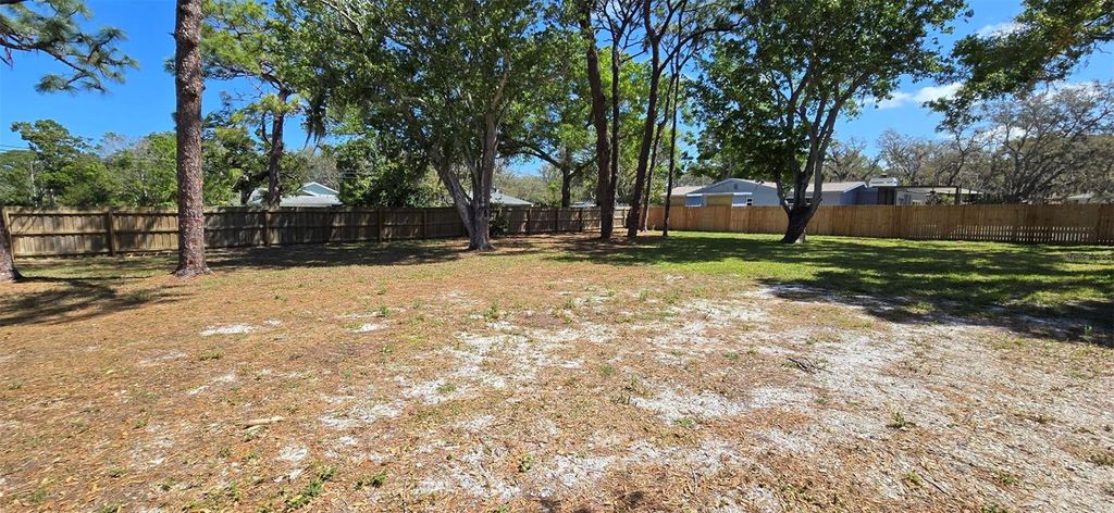 Photo of 13296 98th Avenue N, Seminole, FL 33776 (MLS # TB8371320)