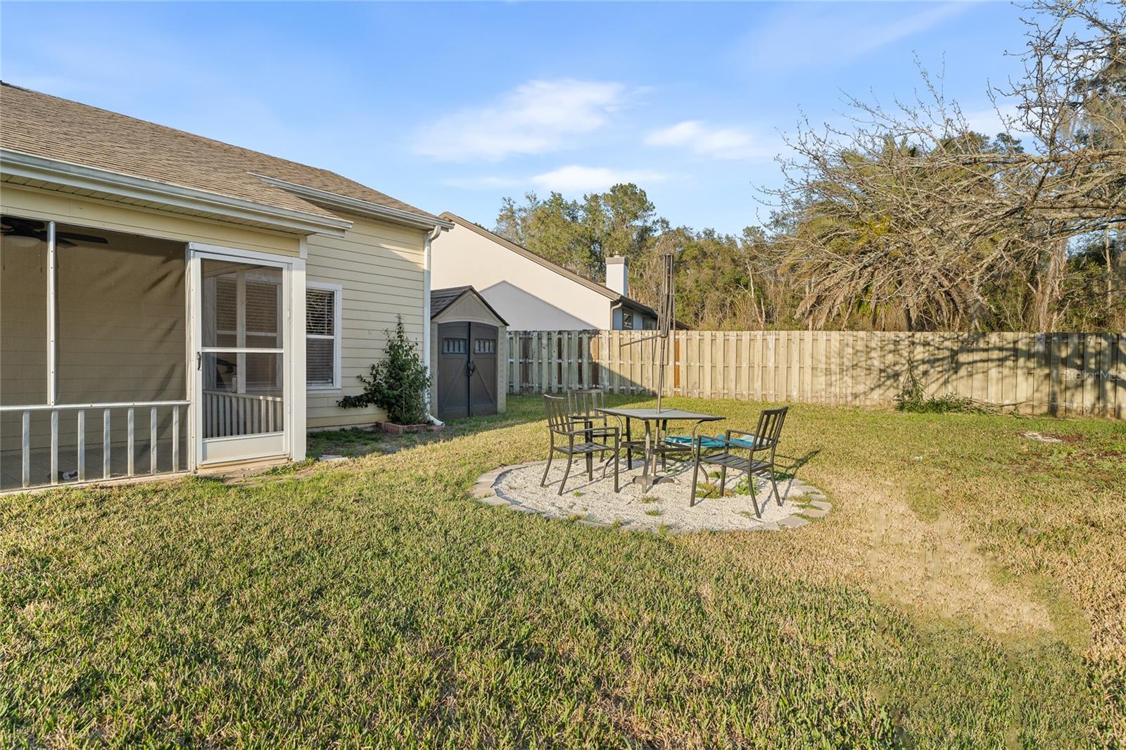 EAGLE POINT CLUSTER PH 1 - Residential Lease