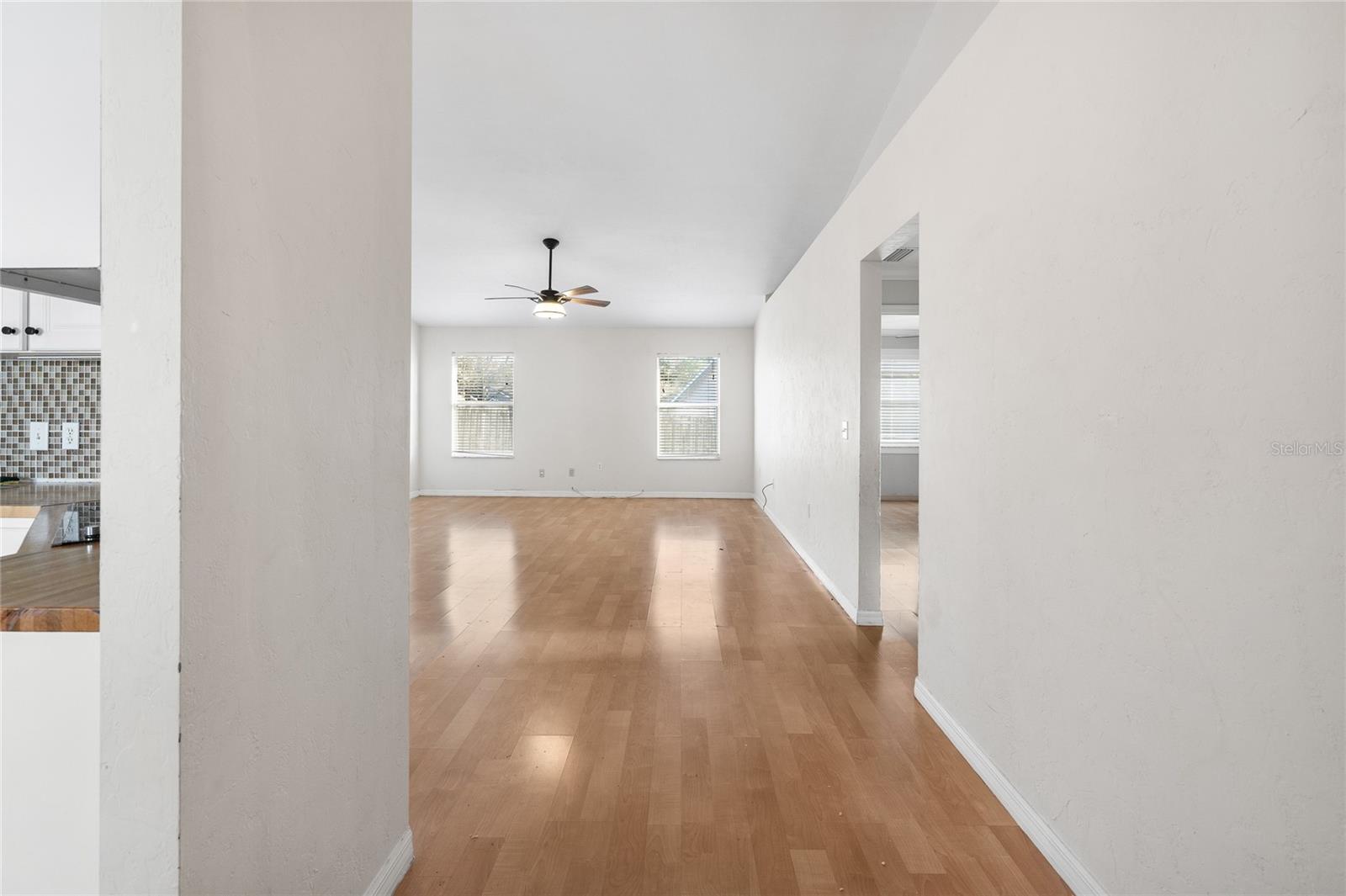 EAGLE POINT CLUSTER PH 1 - Residential Lease