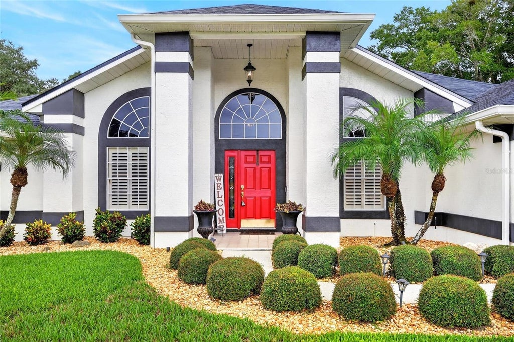 Photo of 919 Ridge Spring Court, Apopka, FL 32712 (MLS # O6443802)