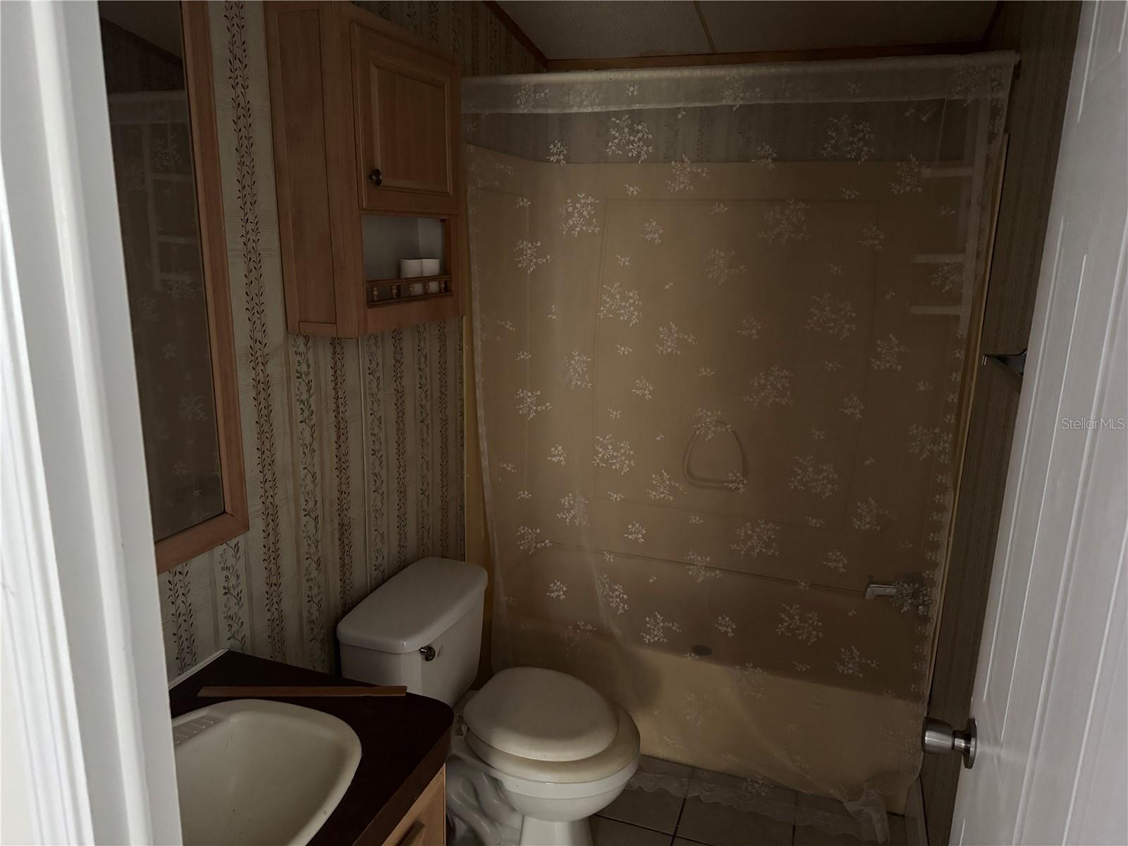 LAK A WANA LAKE GARDENS - Residential