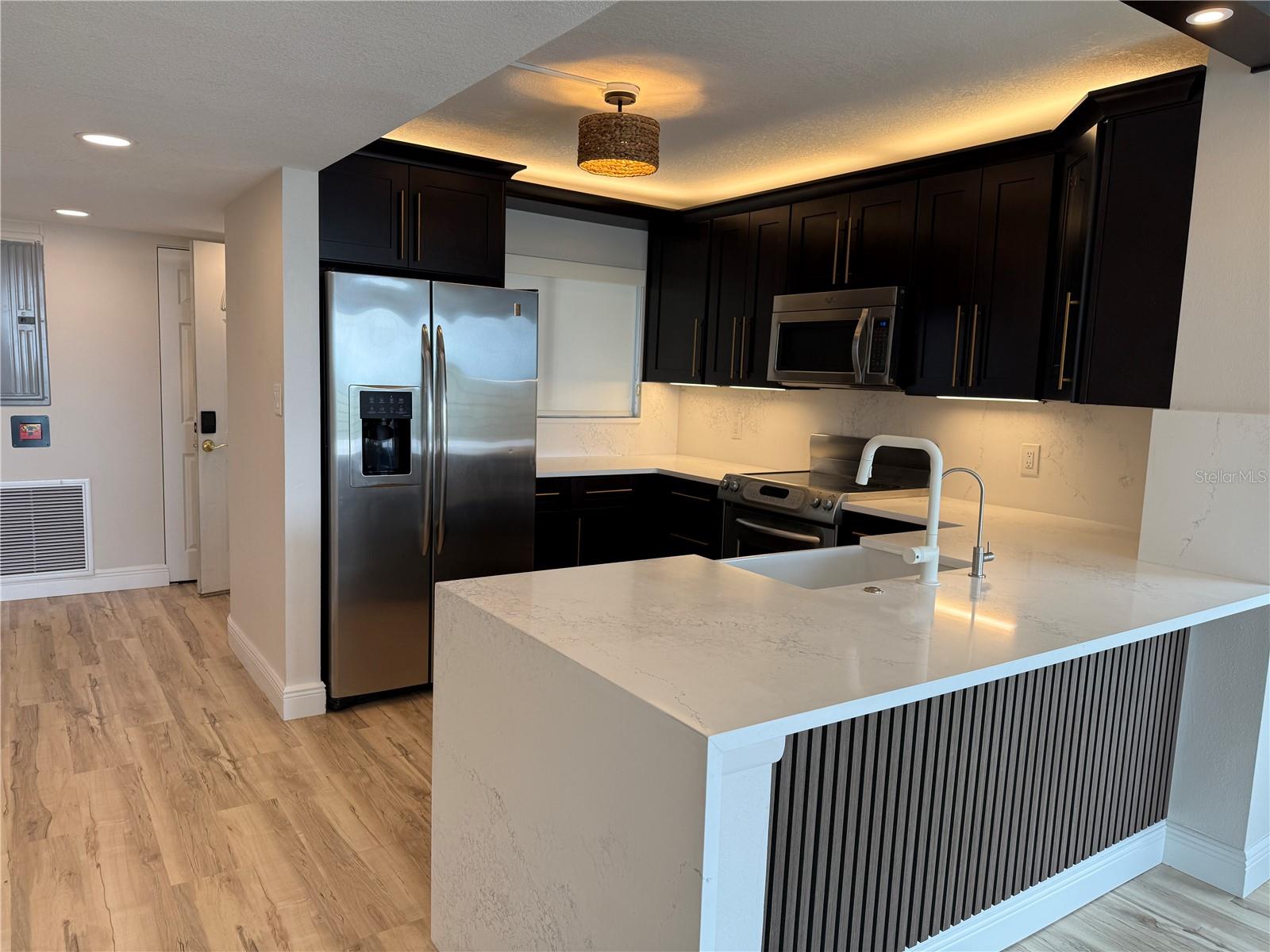 POINTE PLEASANT HARBOUR CONDO - Residential Lease