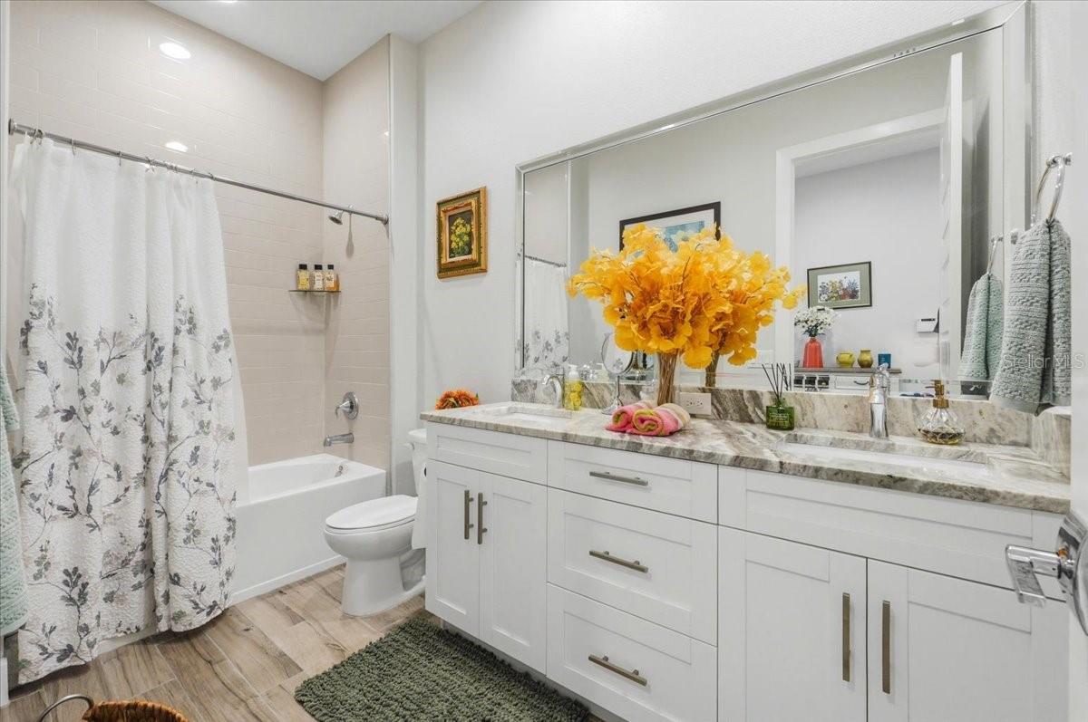 ESTATES AT CYPRESS TRACE - Residential