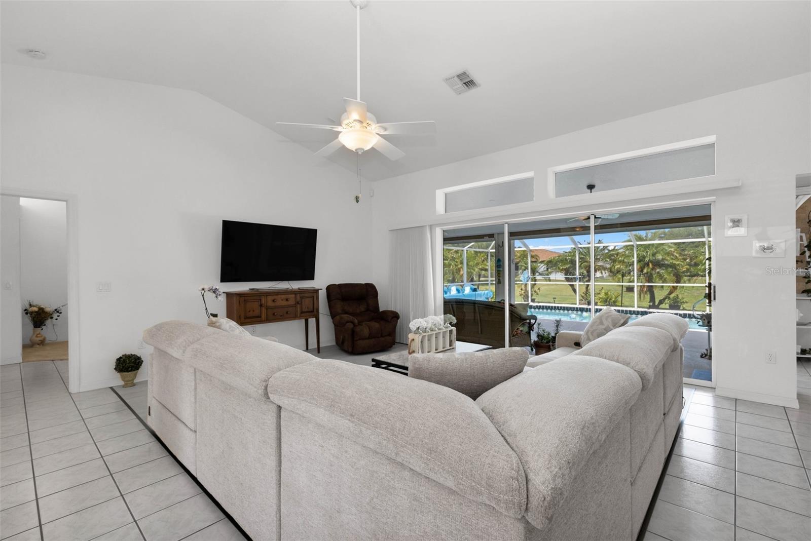 PUNTA GORDA ISLES SEC 20 - Residential