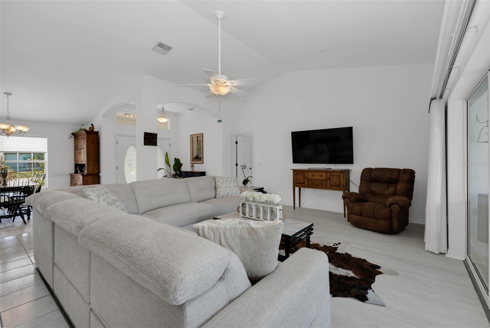 PUNTA GORDA ISLES SEC 20 - Residential