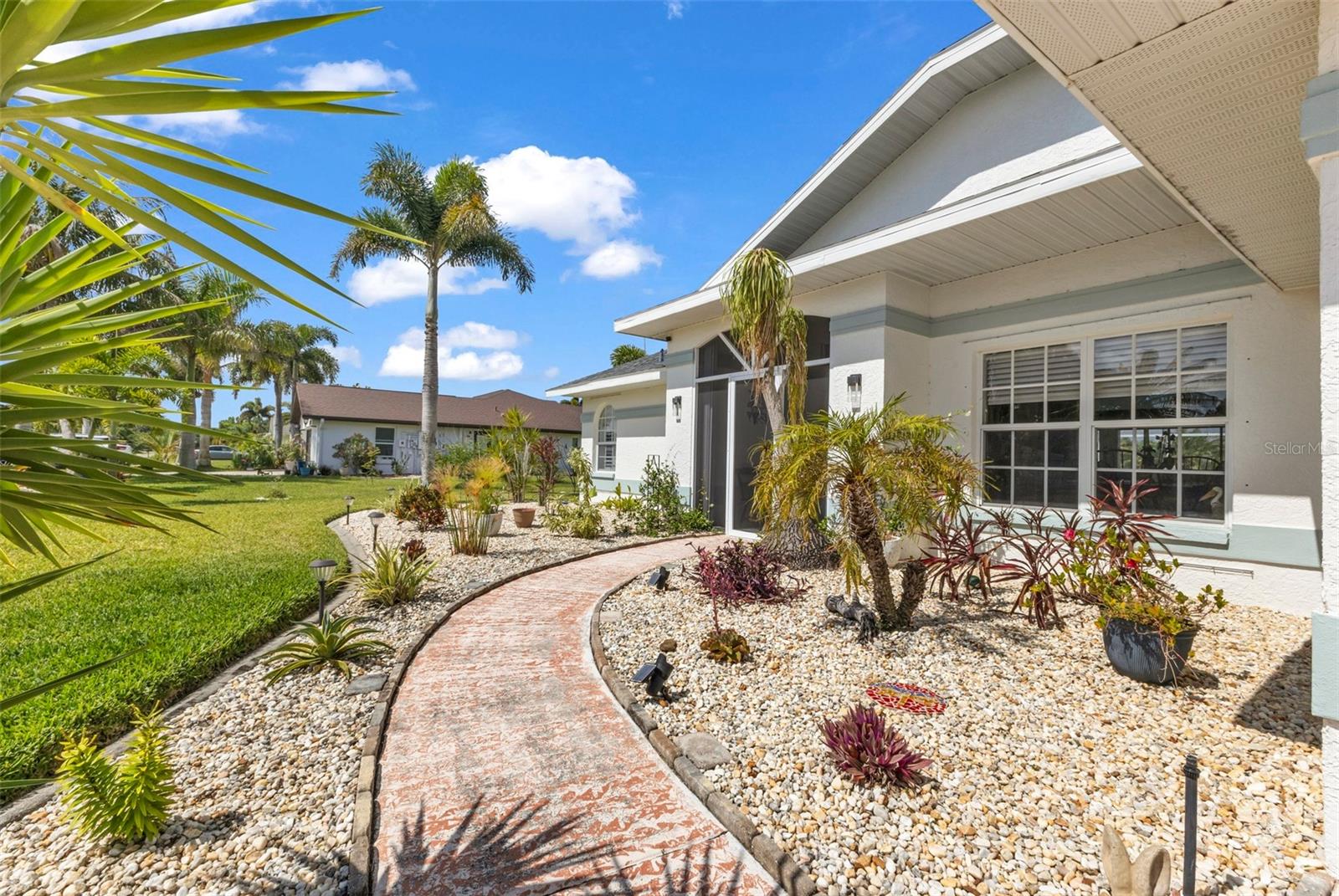 PUNTA GORDA ISLES SEC 20 - Residential