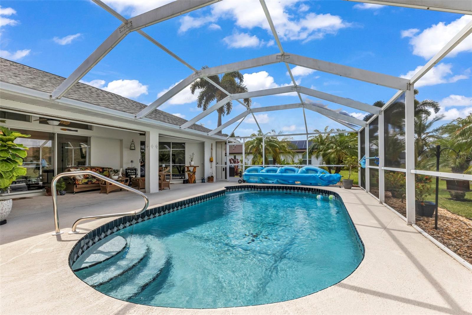 PUNTA GORDA ISLES SEC 20 - Residential