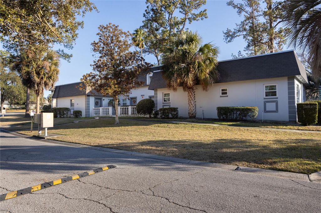 Photo of 1522 SE 25th Street #D, Ocala, FL 34471 (MLS # GC537343)