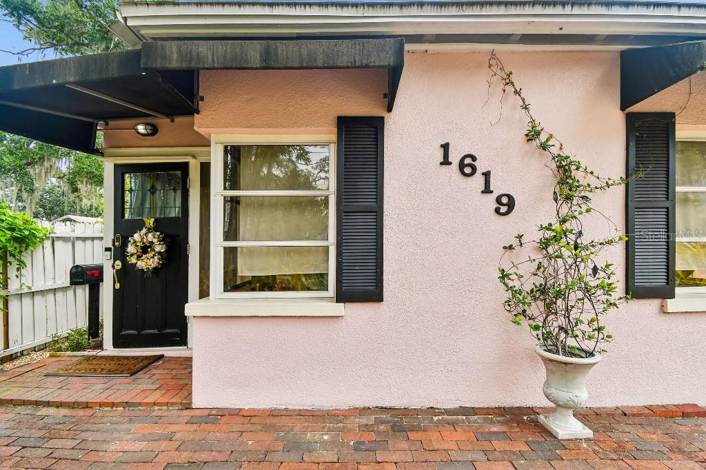 Photo of 1619 New York Avenue, Orlando, FL 32803 (MLS # TB8534420)