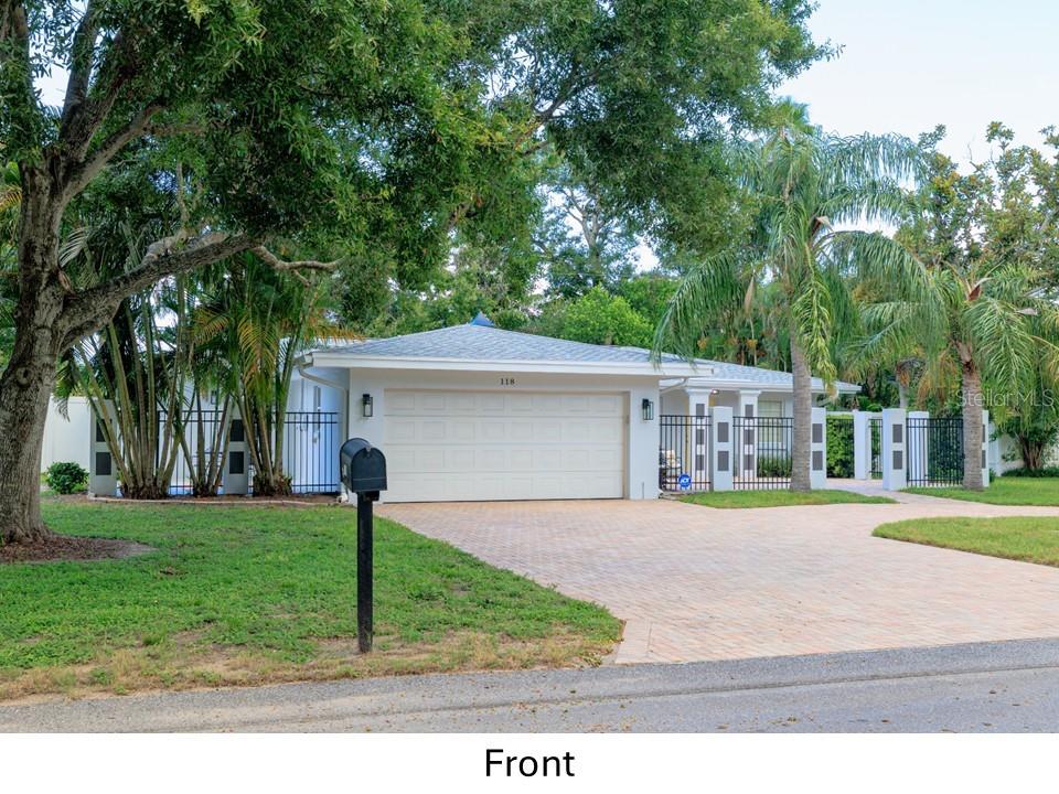 118 LIVE OAK LANE