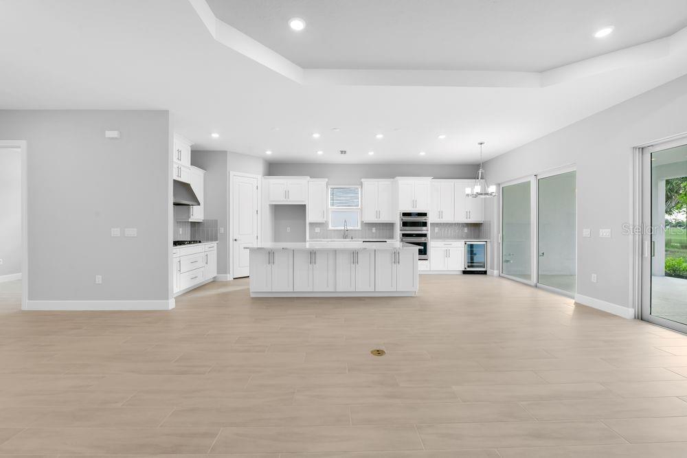 AZARIO ESPLANADE - Residential