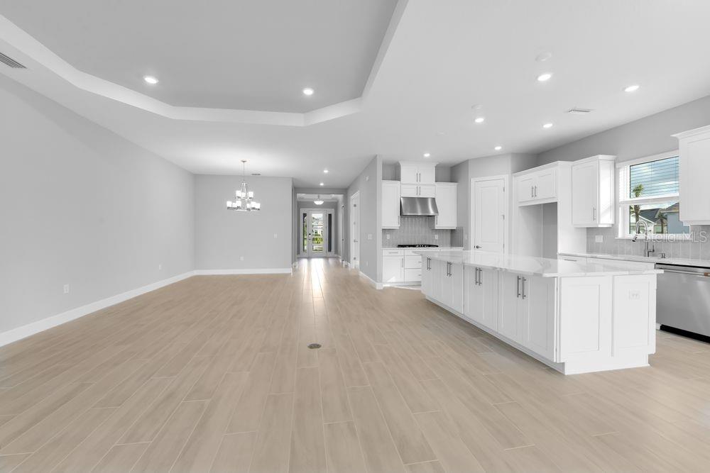 AZARIO ESPLANADE - Residential